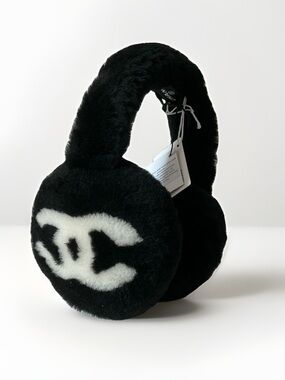 BNIB CHANEL Black White Logo Shearling Lamb Earmuffs